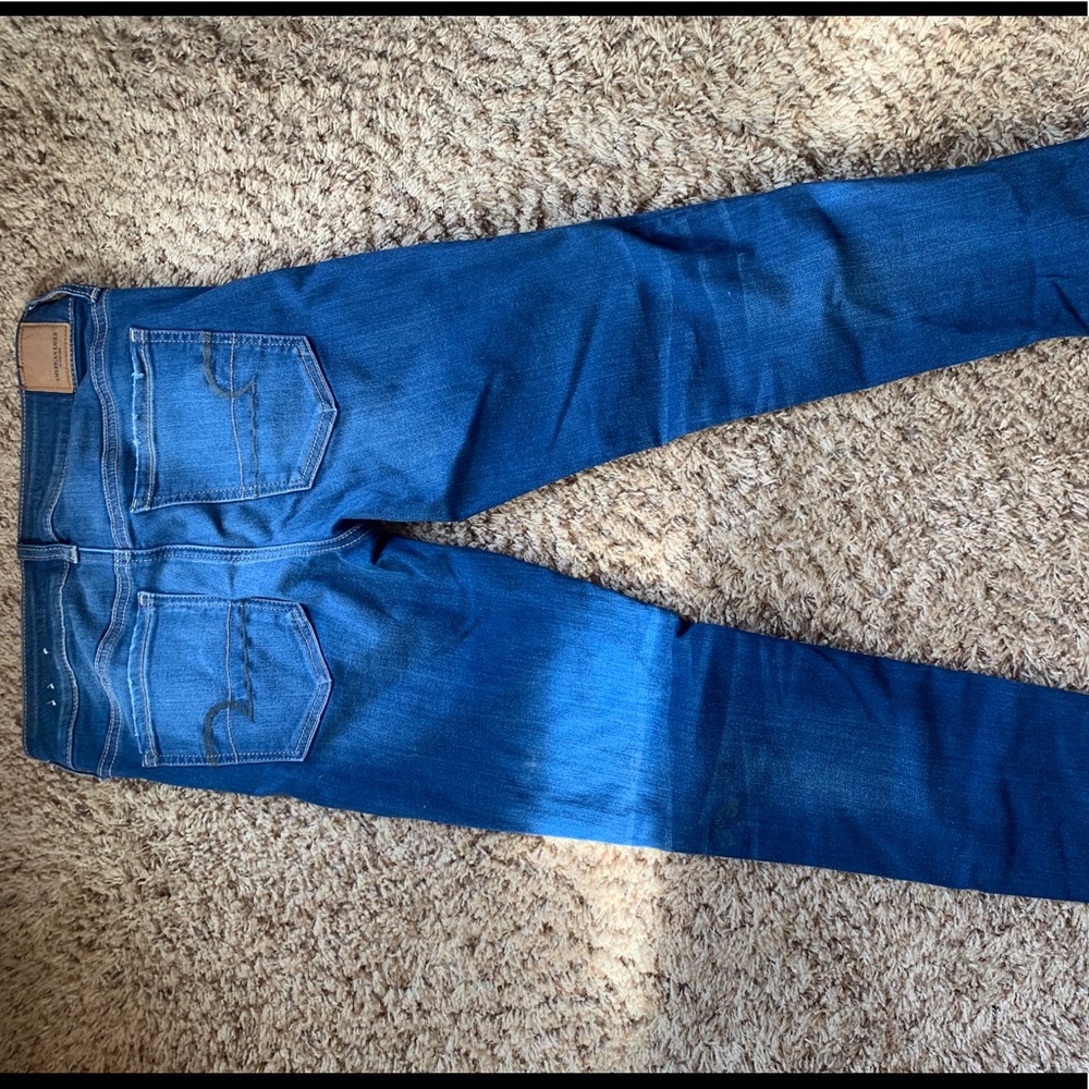 American Eagle Super Stretch Blue Jeans